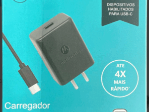Cargador Motorola con cable conector "C" 30W carga rápida.